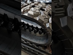 สายยางสําหรับเครื่องบรรทุกสกิดสเตียร์ 450 มิลลิเมตร