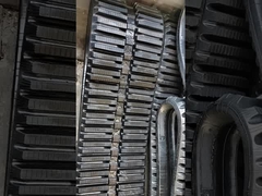 สายยางสําหรับเครื่องบรรทุกสกิดสเตียร์ 450 มิลลิเมตร