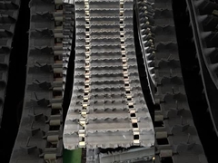 แทร็กยาง Shanghai PUYI สำหรับรถเลื่อนหิมะ