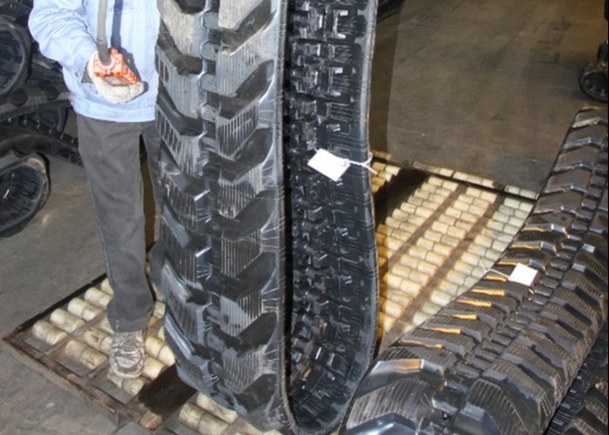 76 ลิงค์ยางแทรครถขุดกว้าง 400 มม. สำหรับ Zeppelin ZR 55