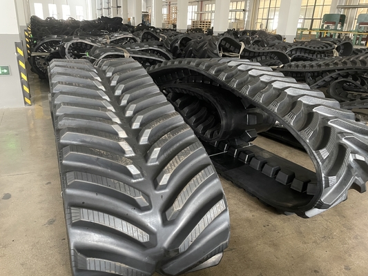 ชาเลนเจอร์ MT800 Mt865c เทรคเตอร์ สายยาง 30 "และ 36" กว้าง