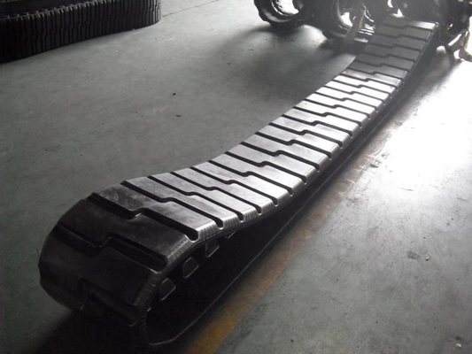 18&quot;x6&quot;x53 สายยางเกษตรสําหรับ Challenger 35/45/55 Tractor Track ความกว้าง 18&quot;