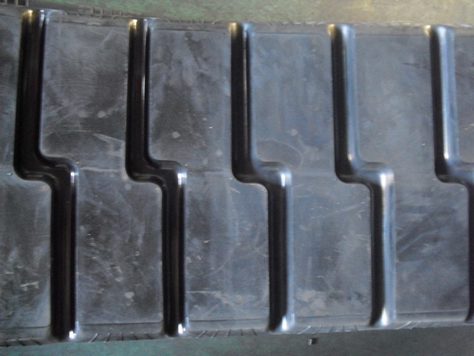 18&quot;x6&quot;x53 สายยางเกษตรสําหรับ Challenger 35/45/55 Tractor Track ความกว้าง 18&quot;