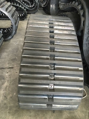 700x100x80 เส้นทางยางดัมเปอร์ที่กําหนดเองสําหรับเครื่องจักรก่อสร้าง Morooka