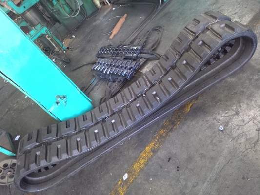 B450x86x55C รูปแบบ C-Lug Skid Steer Loader ยาง Track ยาง Crawler