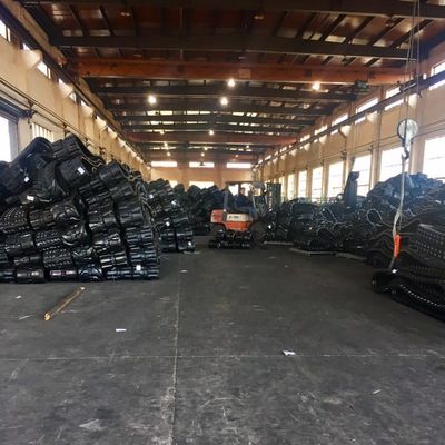 สายยาง Caterpillar ขนาด 30 นิ้ว กว้าง 762 x 152.4 x 66 เหมาะกับแทรกเตอร์ Challenger MT845 MT865 MT845B MT865B MT845C MT865C MT835C MT835 MT855B MT855 MT875C