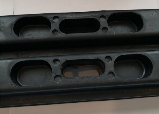 Bolt On Rubber Track Shoes ความกว้าง 150mm Excavator Track Pads