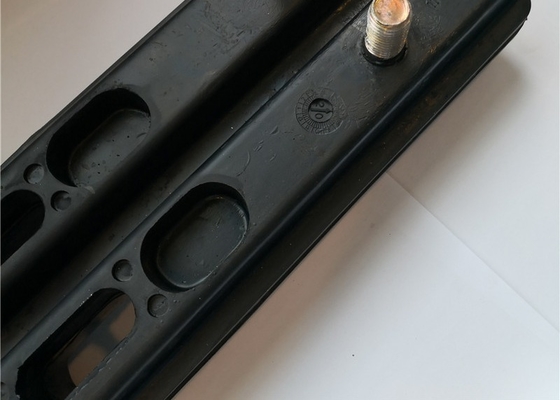 Bolt On Rubber Track Shoes ความกว้าง 150mm Excavator Track Pads